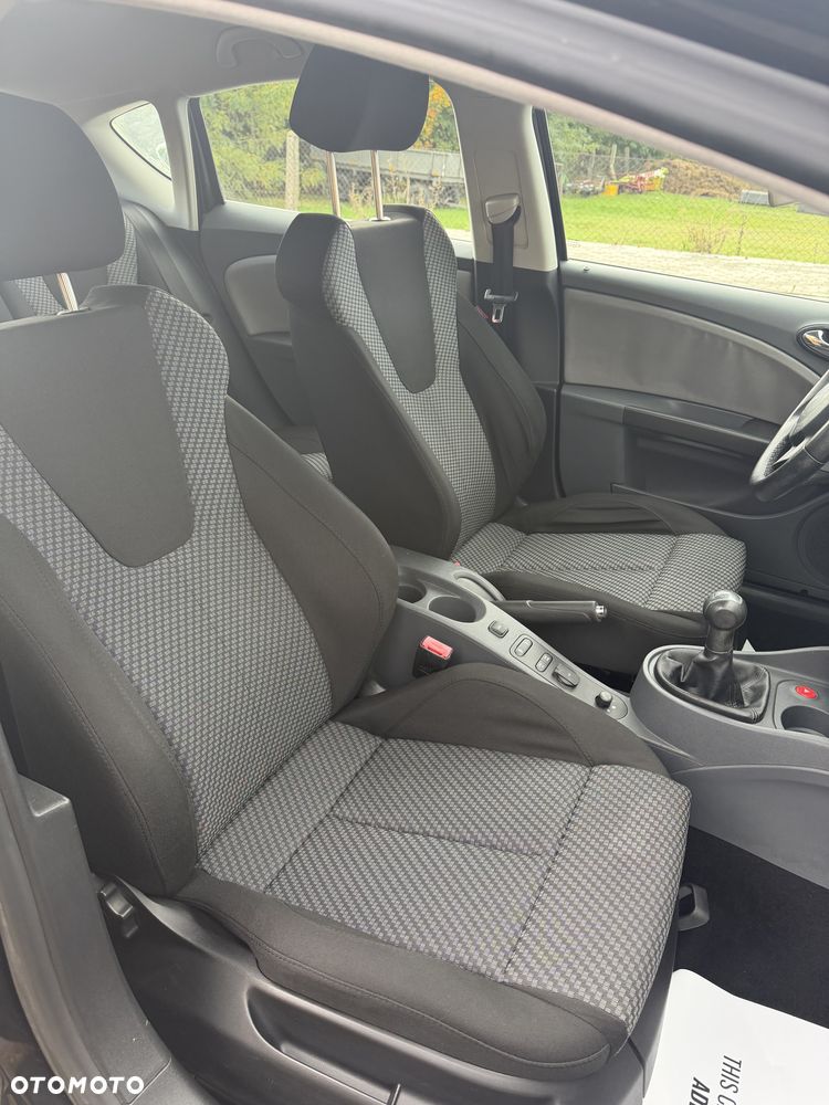 Seat Leon 2007 photo 4