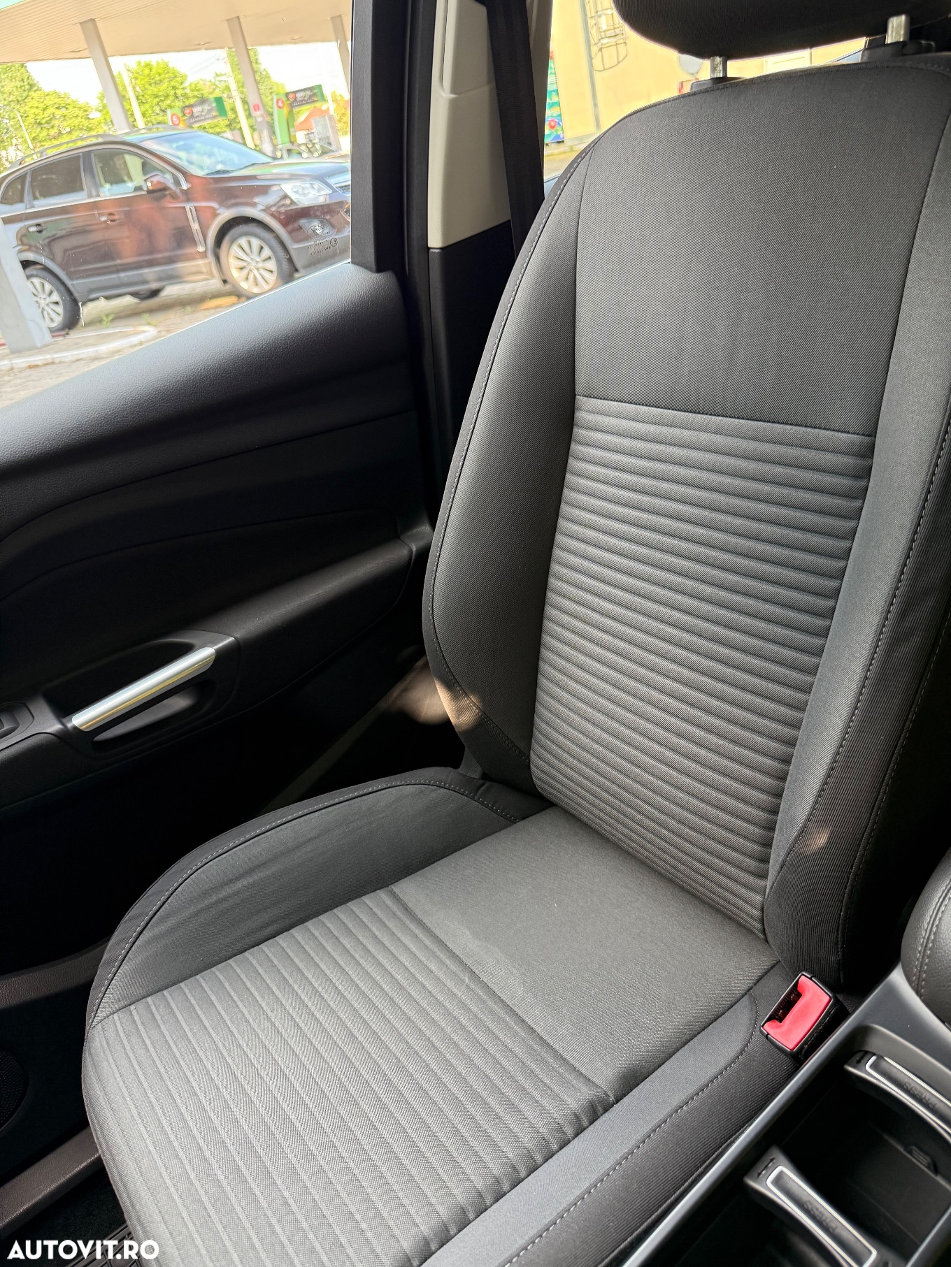 Ford C-Max 1.5 TDCi Start-Stop-System Aut. Titanium - 18