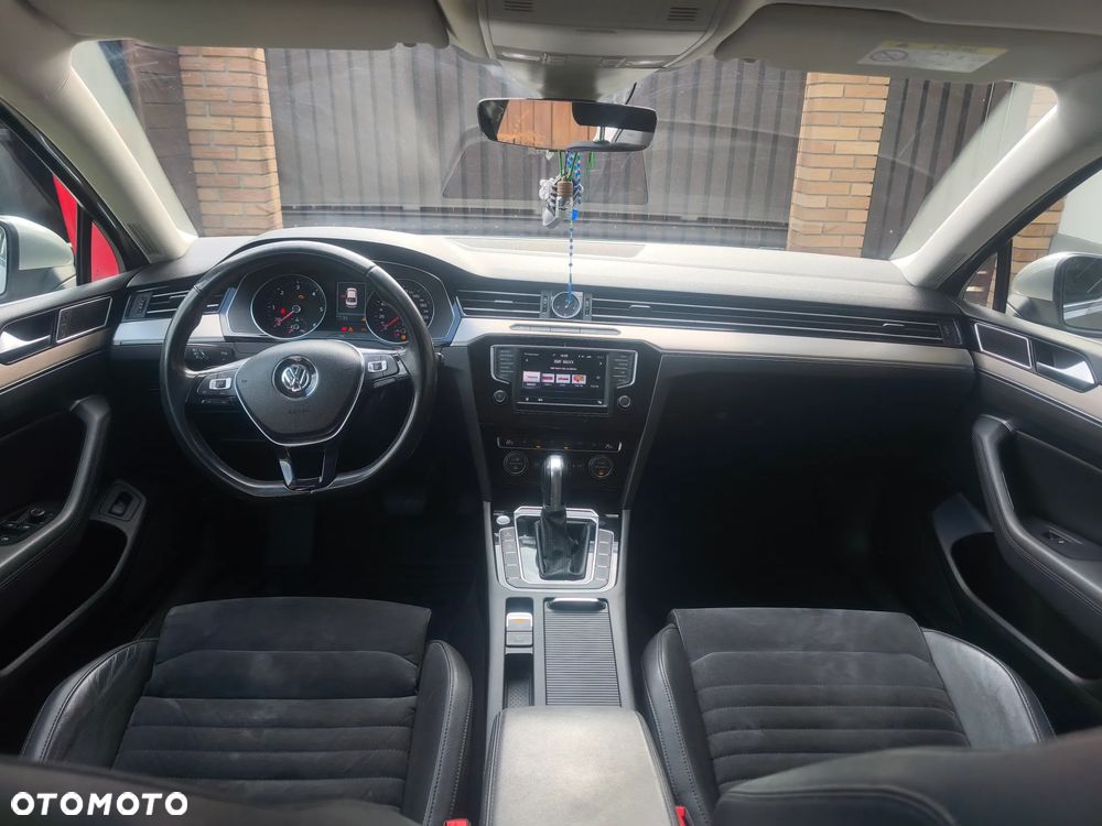 Volkswagen Passat 2.0 TDI BMT Highline DSG - 2