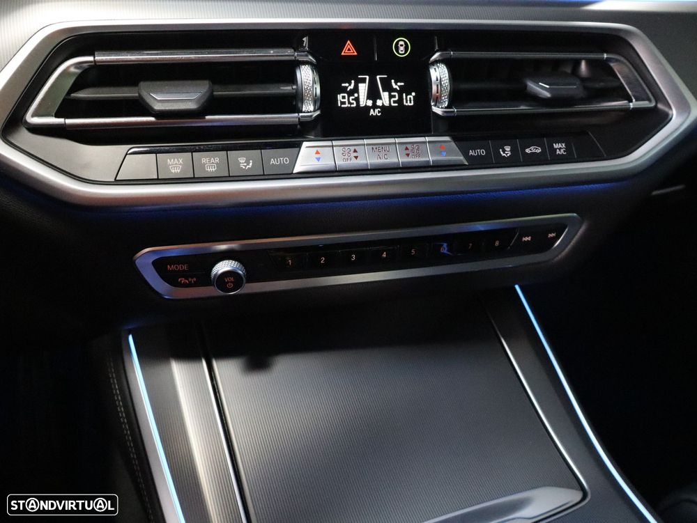 BMW X5 45 e xDrive Pack M - 26