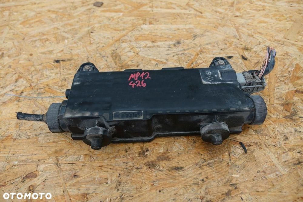 HAMULEC RĘCZNY ELEKTRYCZNY RENAULT SCENIC II 2 2004 8200418647 - 2