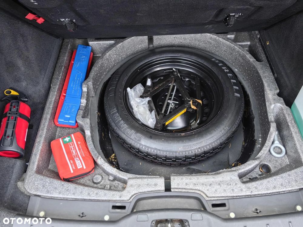 Volvo V50 2.4i Edition - 9