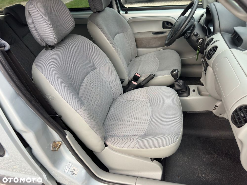 Renault Kangoo 1.2 16V Edition - 21