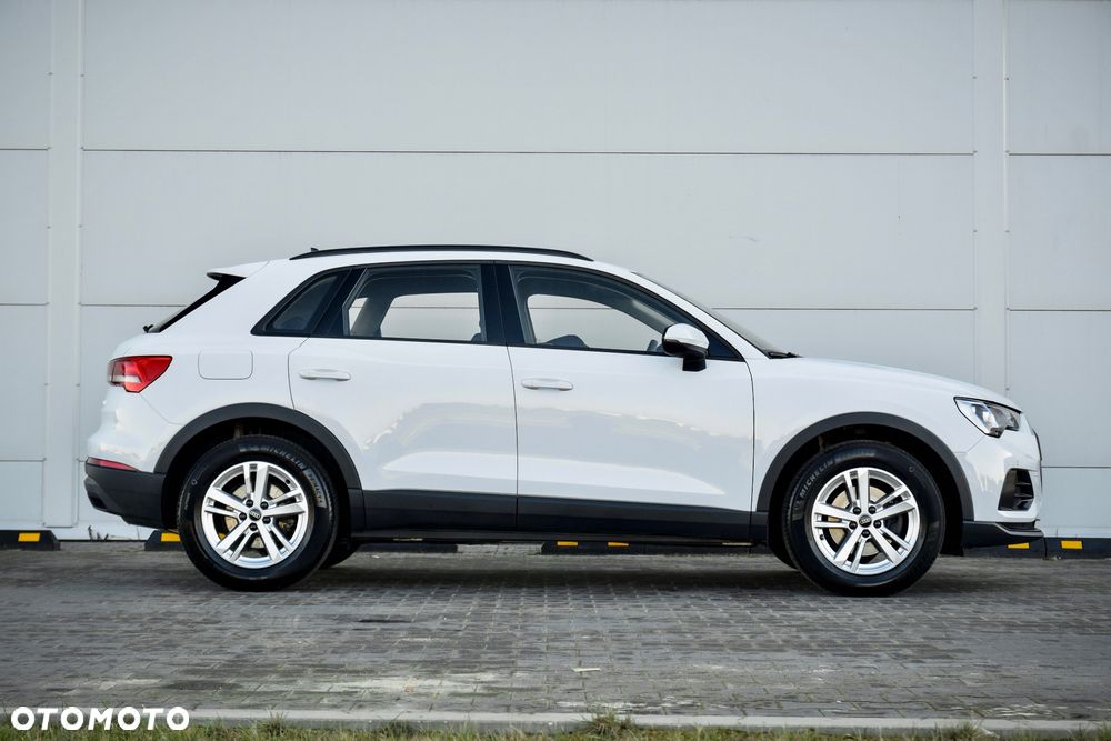 Audi Q3 35 TFSI S tronic - 27