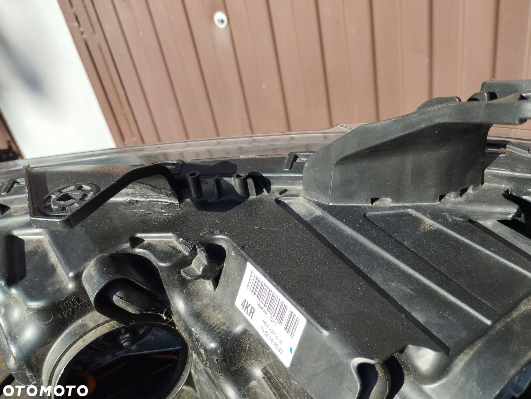 Lampa prawa Mitsubishi Outlander III 3 LIFT 2015-^ 8301C8-64 - 8