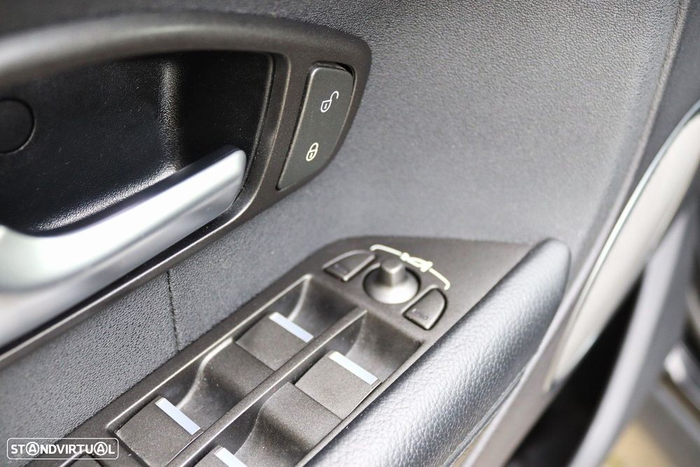 Land Rover Range Rover Evoque 2.2 SD4 Dynamic Auto - 16