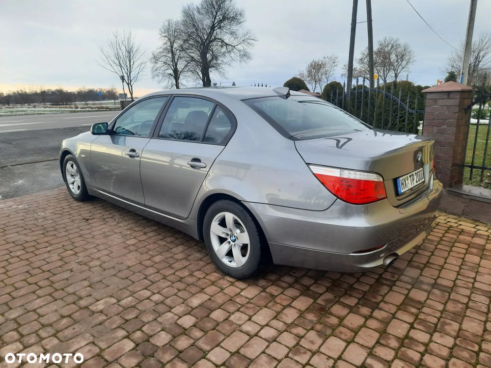 BMW Seria 5 520d Edition Fleet Lifestyle - 9