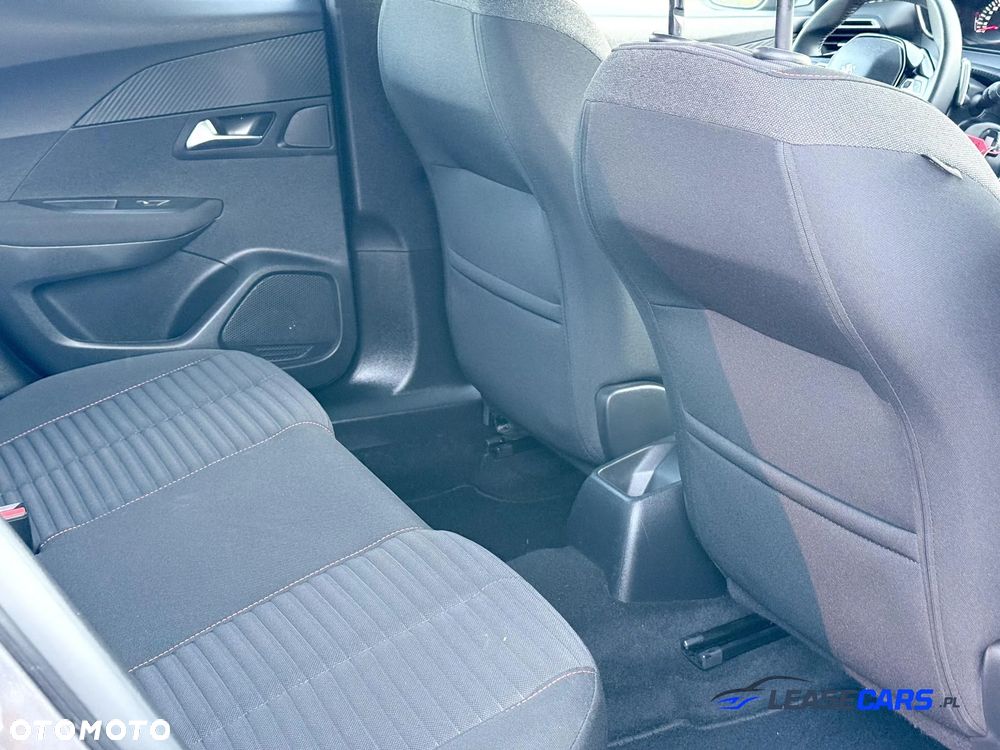 Peugeot 2008 PureTech 130 EAT8 Allure Pack - 14