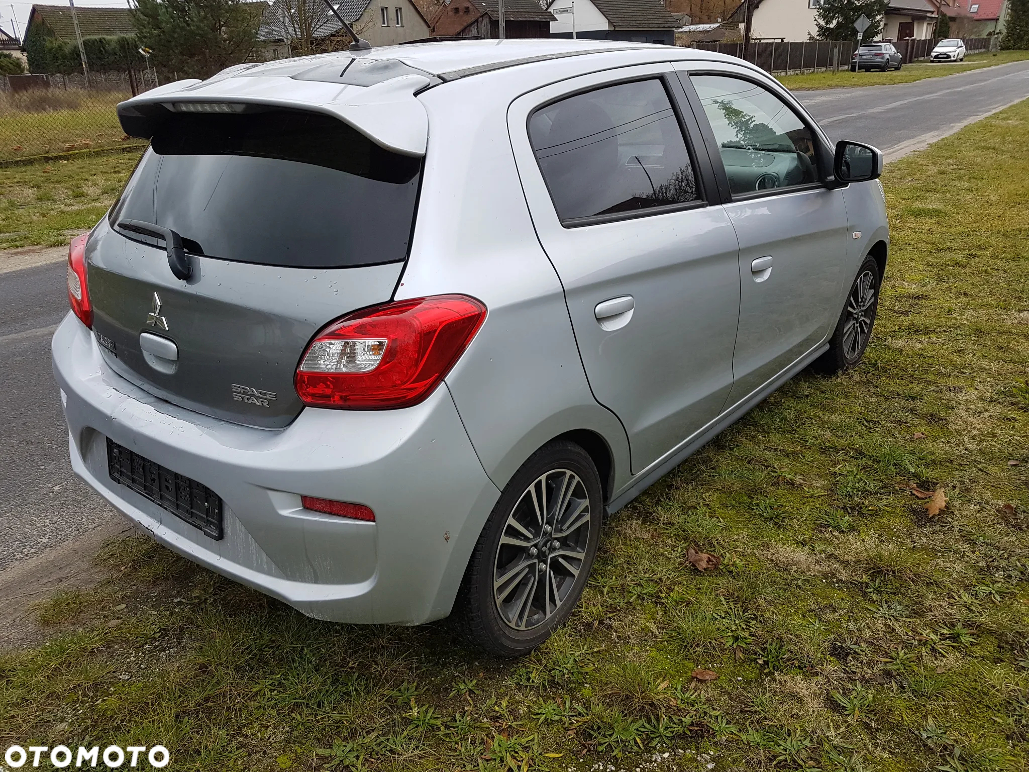 Mitsubishi Space Star 1.2 Clear Tec Active+ - 4