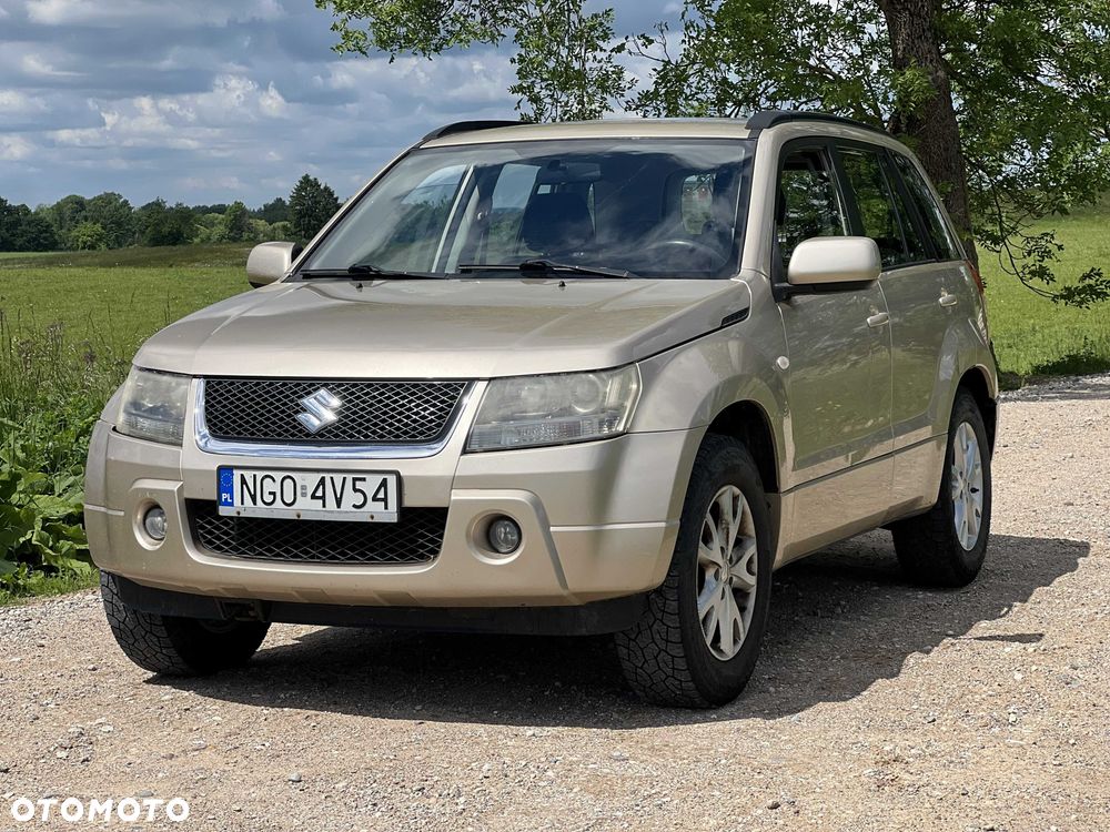 Suzuki Vitara - 1