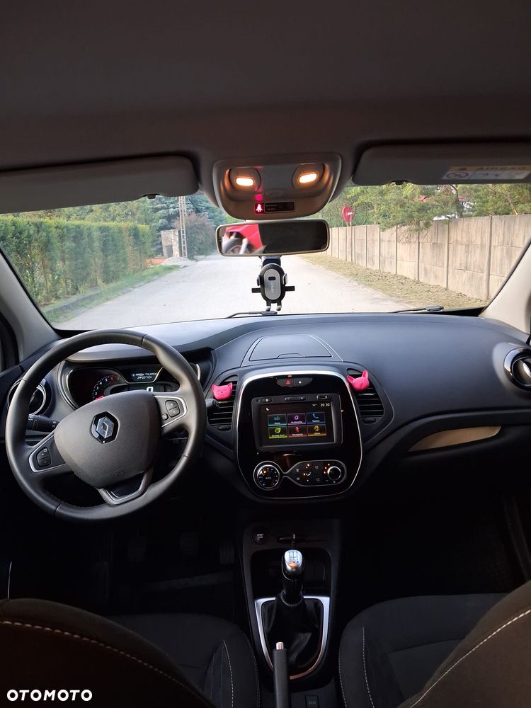 Renault Captur - 17