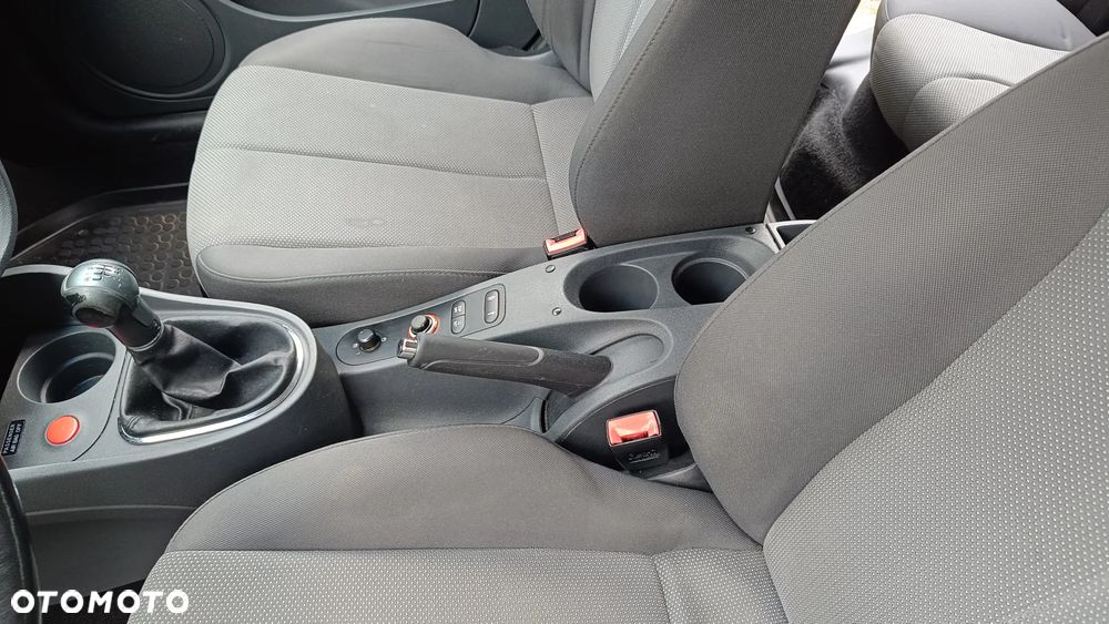 Seat Leon 2.0 TDI DPF Style - 12