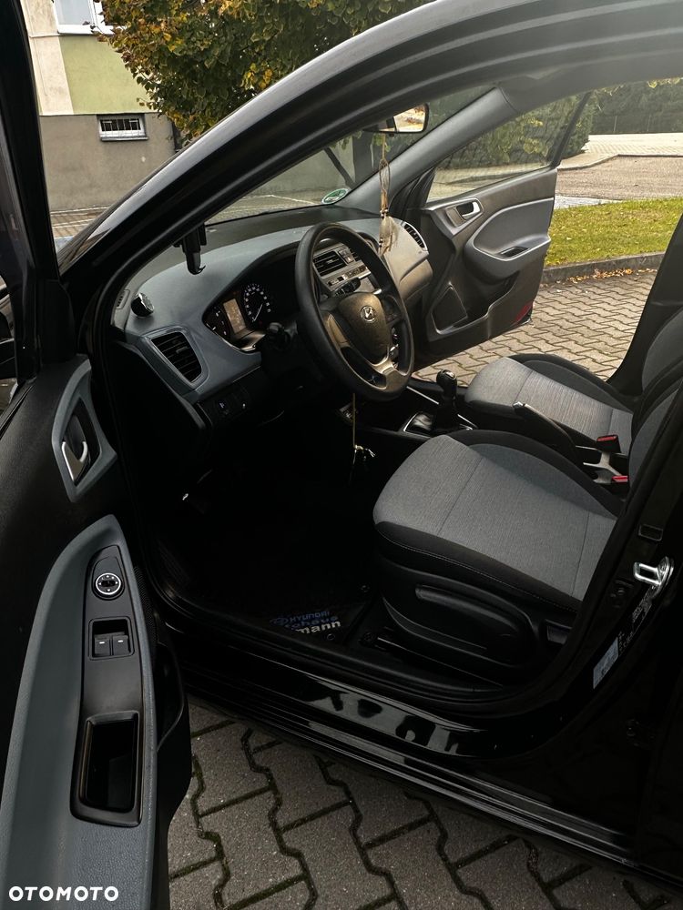 Hyundai i20 1.2 BlueDrive Comfort - 19
