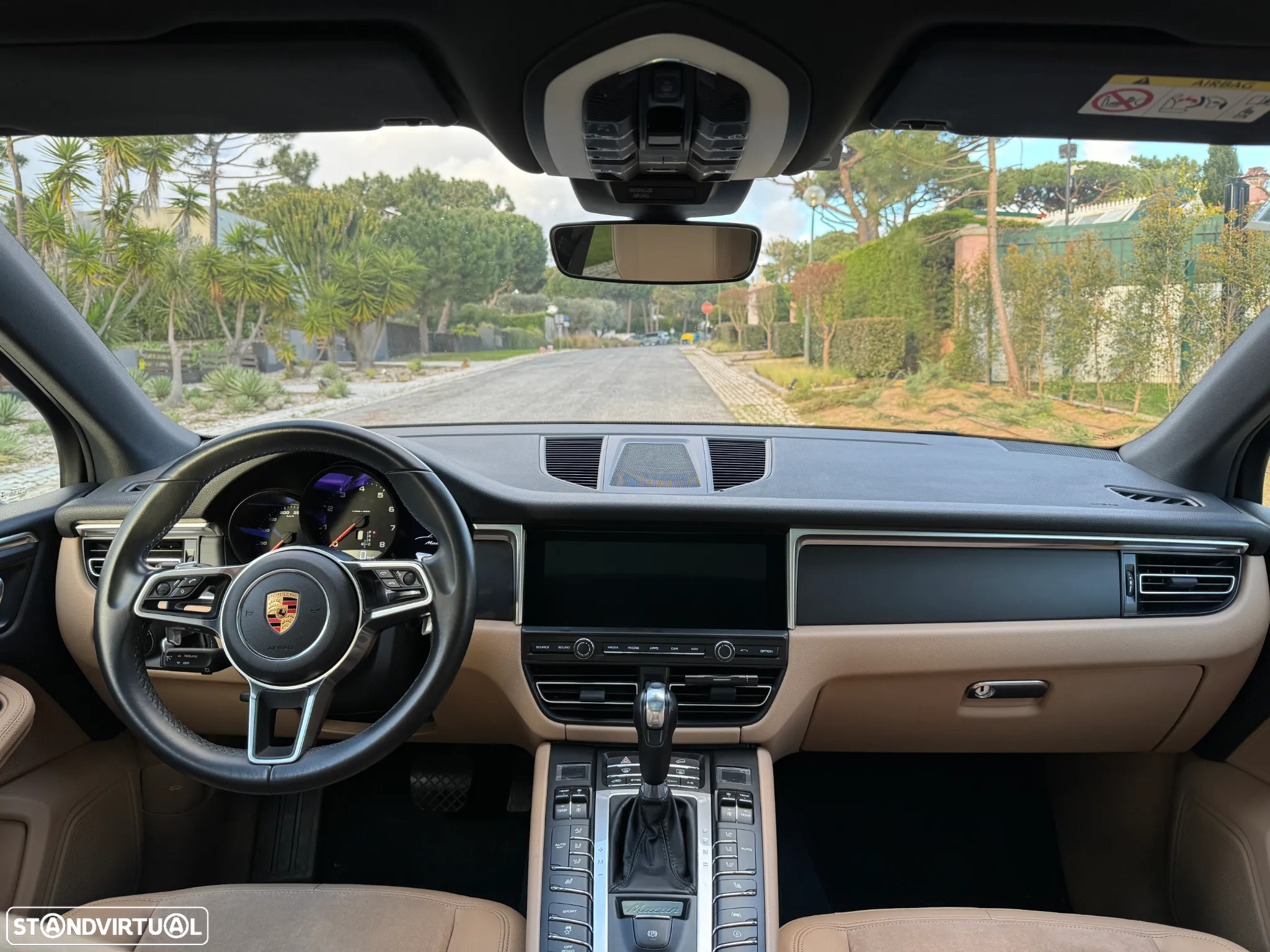 Porsche Macan Standard - 19