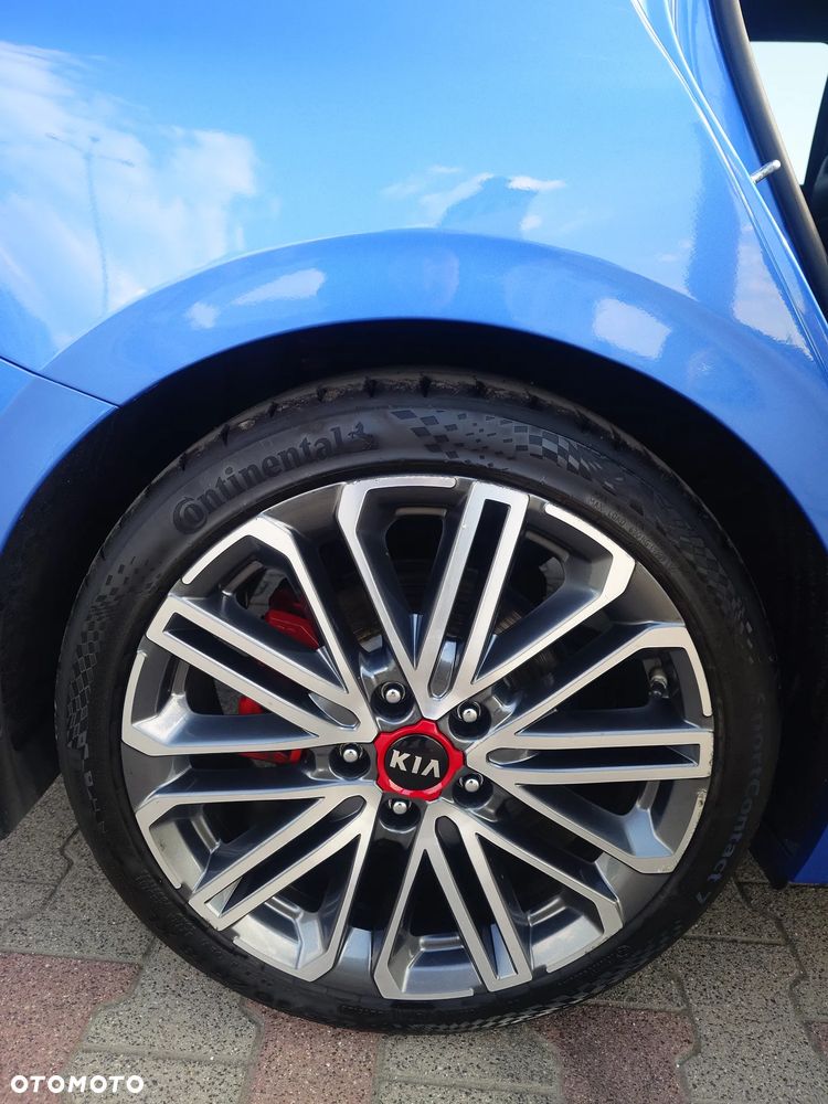 Kia ProCeed - 17