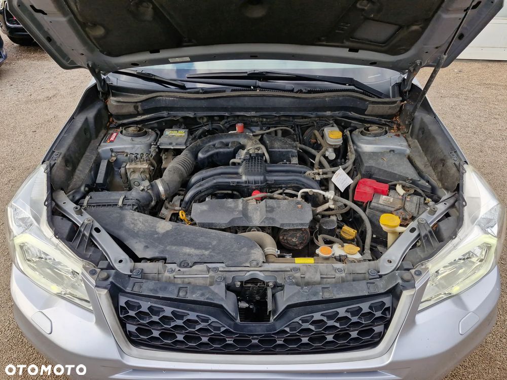 Subaru Forester 2.0i Exclusive Lineartronic - 29