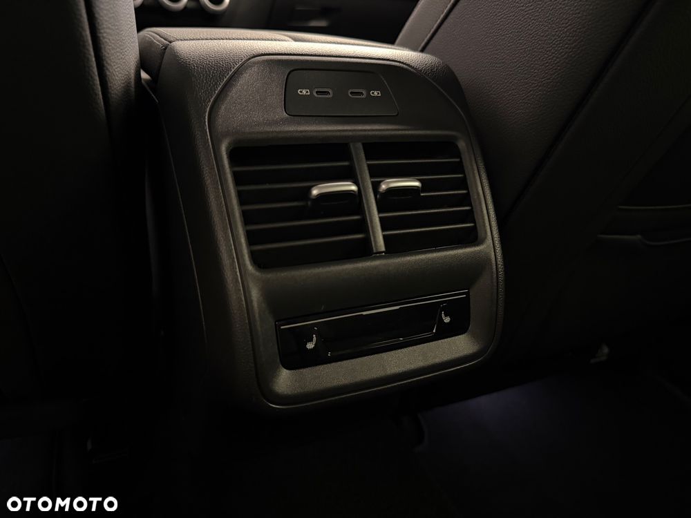 Skoda Superb 2.0 TDI SCR 4x4 L&K DSG - 20