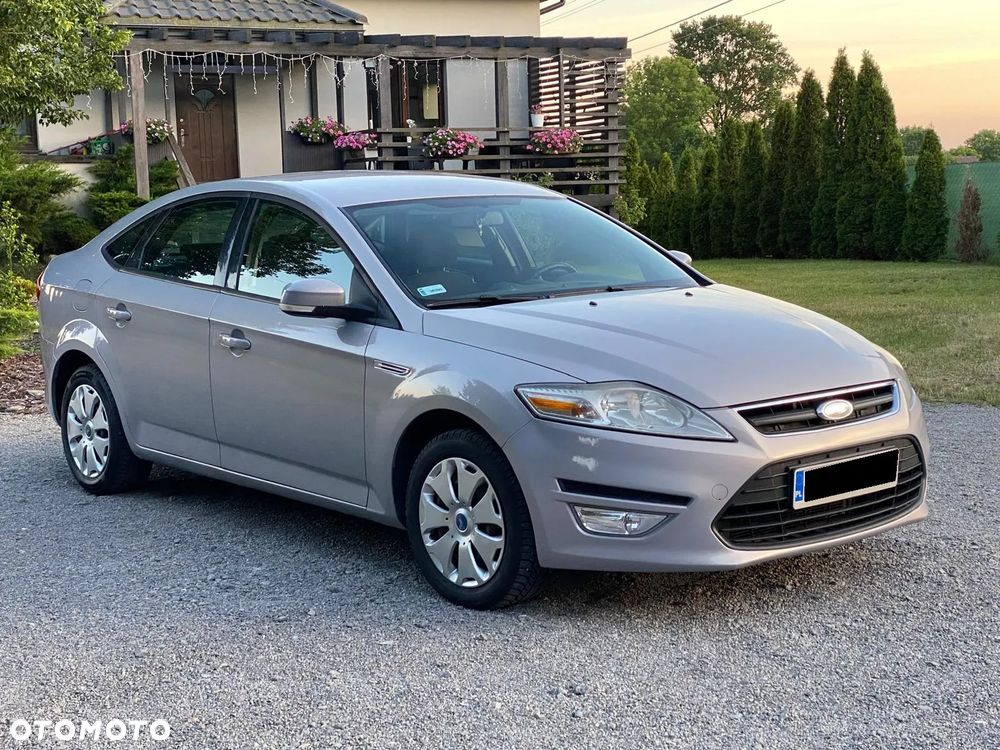Ford Mondeo 2.0 Ghia Executive - 31