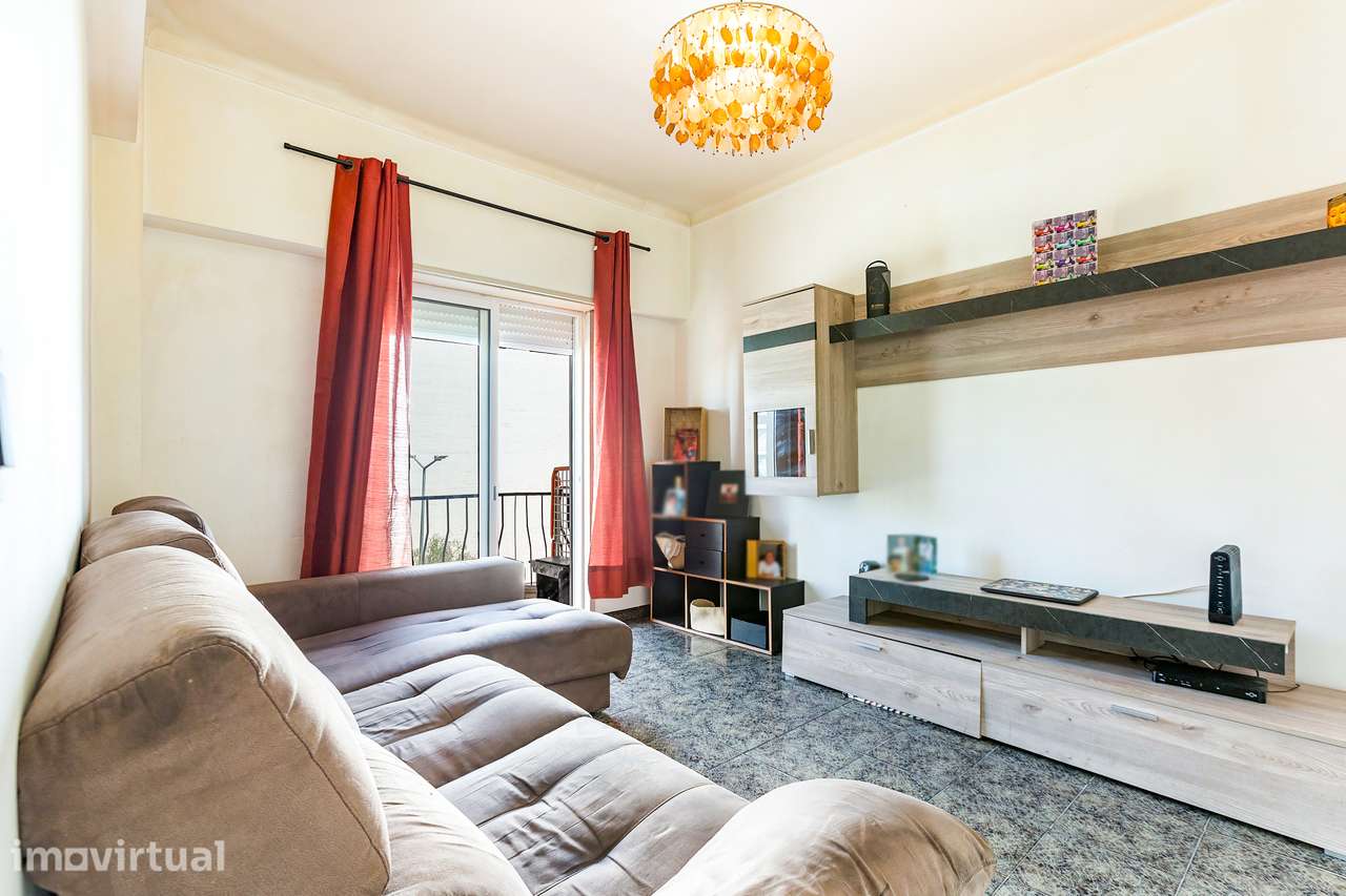 Apartamento T1 Sobralinho, Alverca - Grande imagem: 2/14