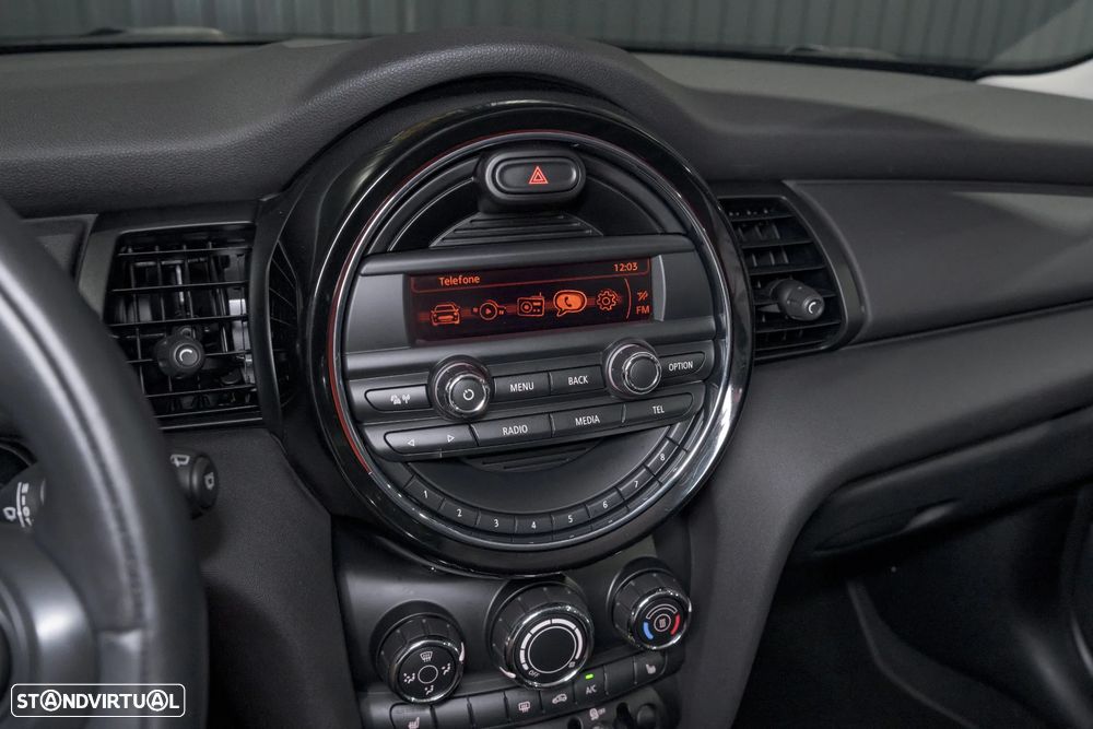 MINI 3 Portas One - 13