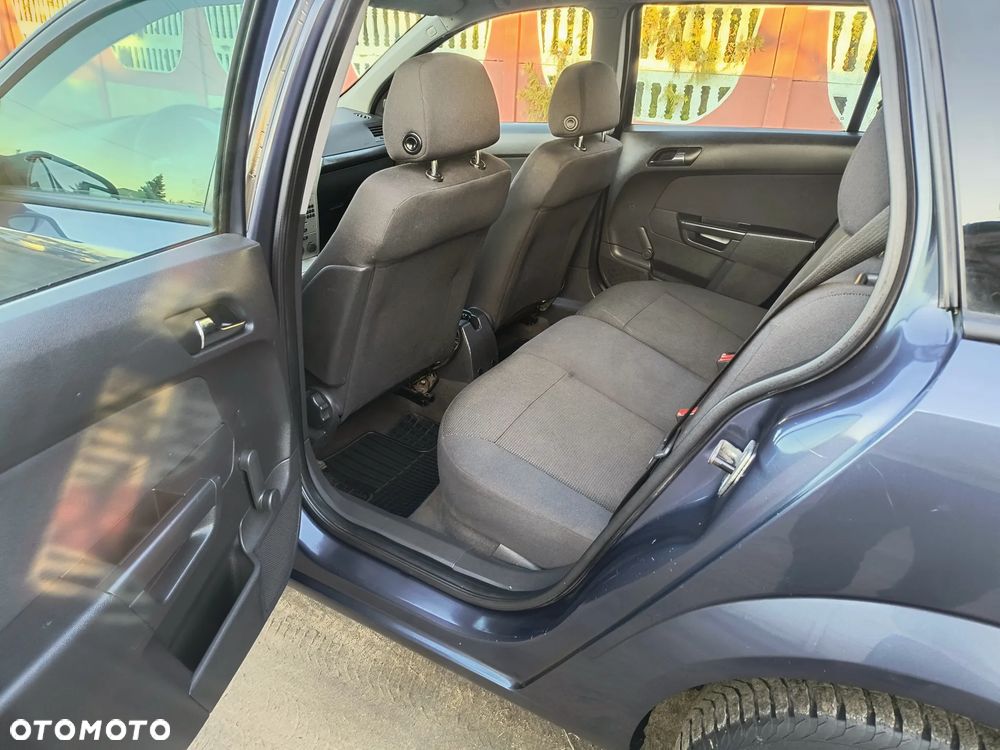 Opel Astra 1.6 Easytronic Selection - 11