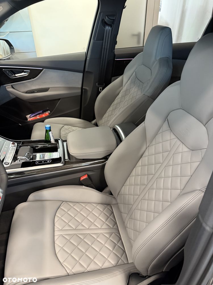 Audi Q7 2025 photo 4