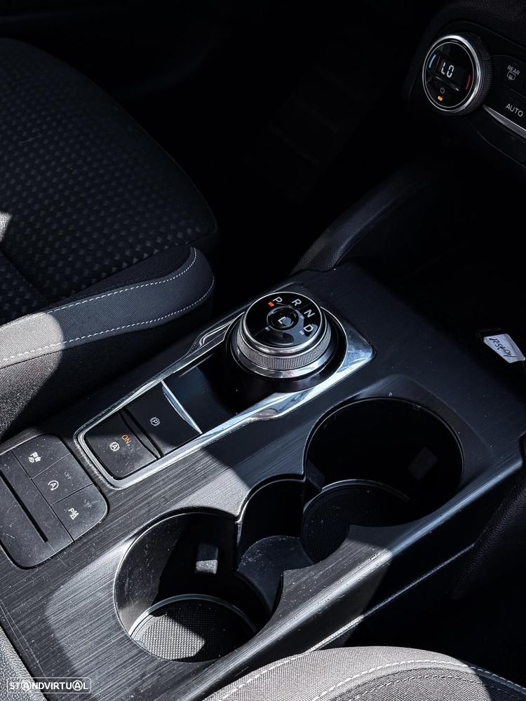 Ford Focus 1.5 TDCi ECOBlue Connected Aut. - 8