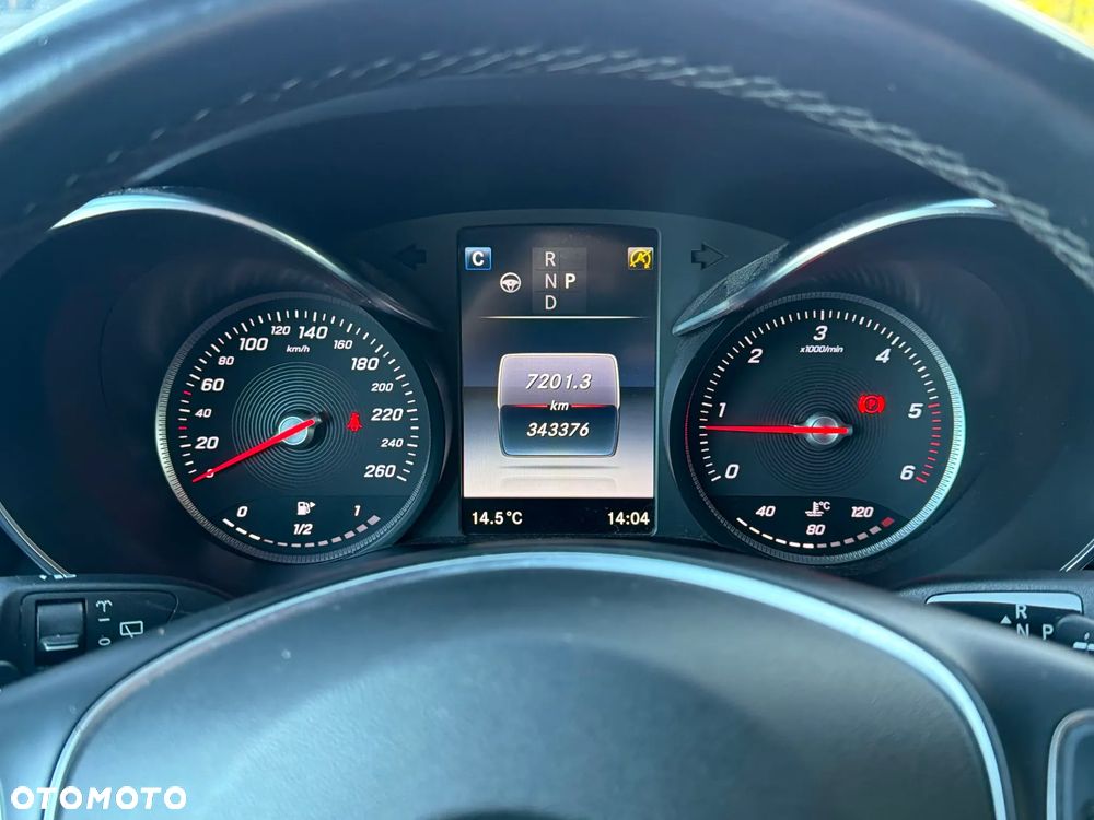 Mercedes-Benz GLC 220 d 4-Matic - 33