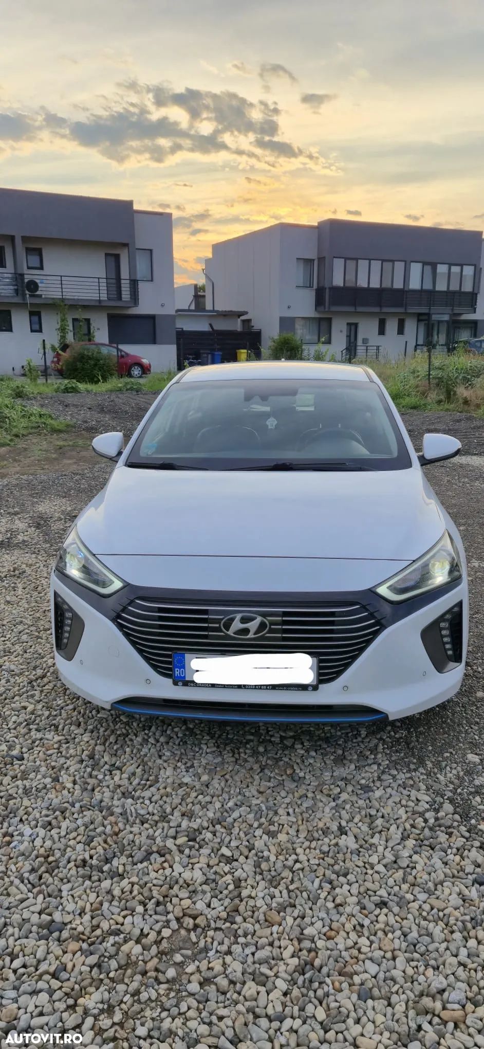 Hyundai IONIQ Hybrid 1.6 GDI - 1