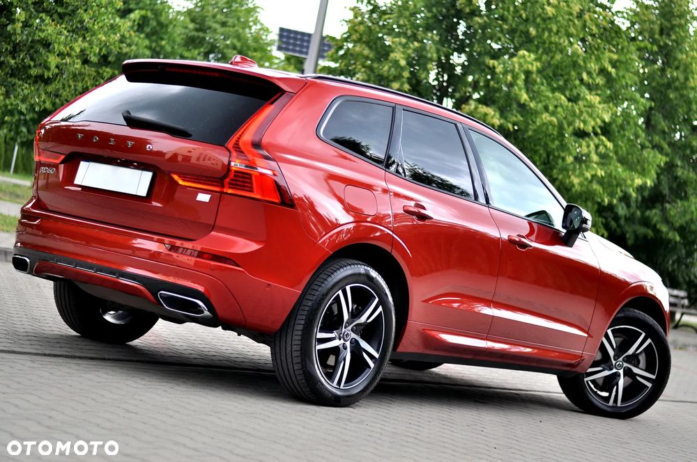 Volvo XC 60 T6 AWD Plug-In Hybrid R-Design - 6