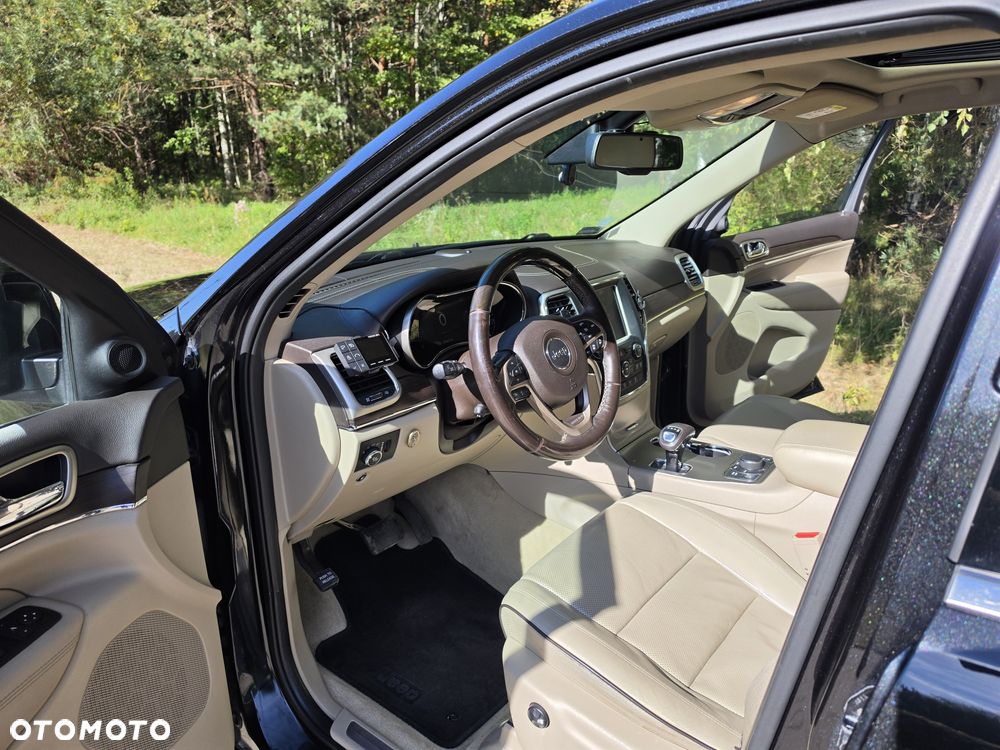 Jeep Grand Cherokee - 9