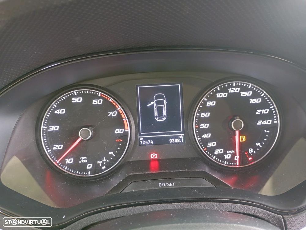 SEAT Arona 1.0 TSI FR - 6