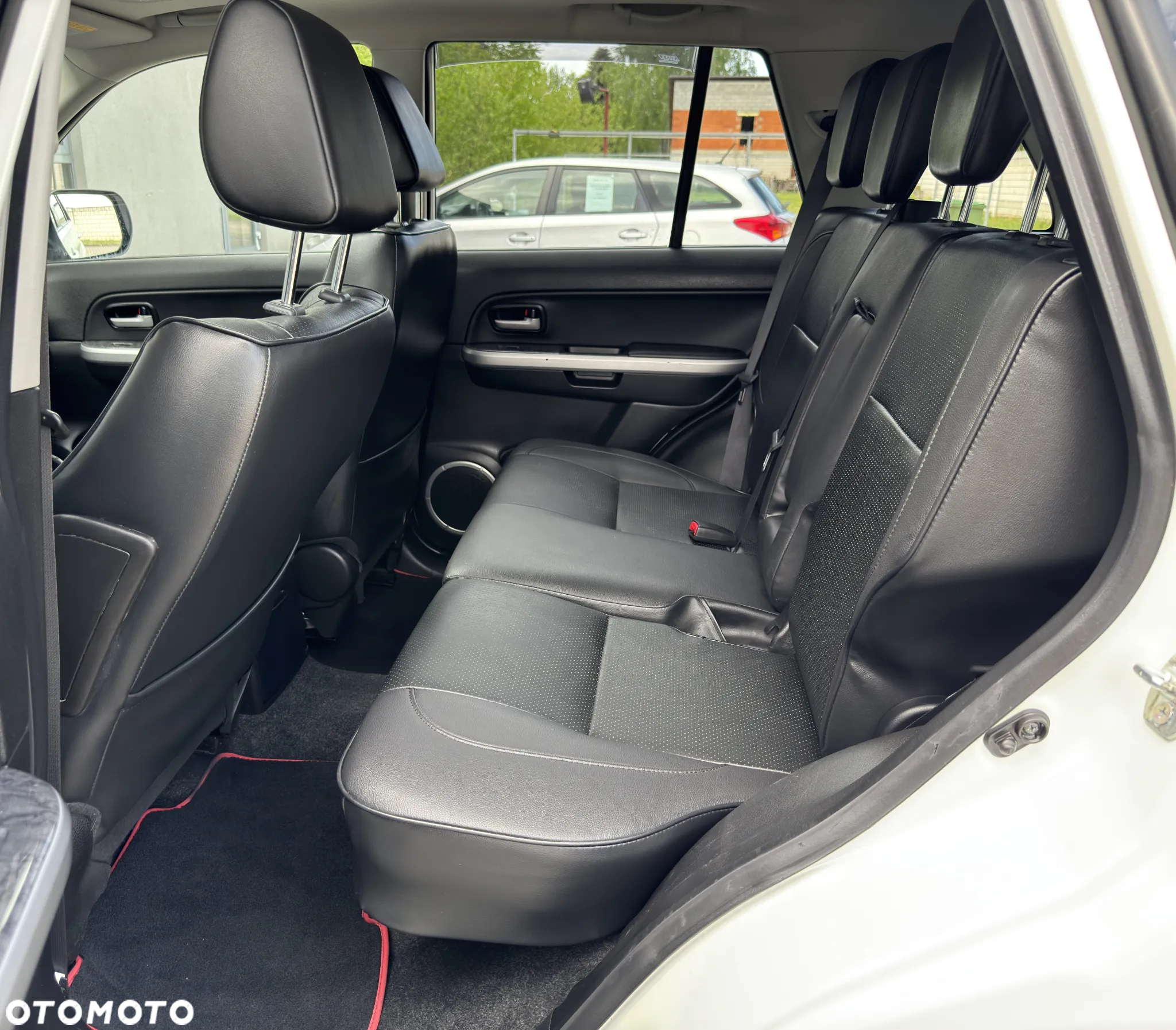 Suzuki Grand Vitara 2.4 Premium EU5 - 29