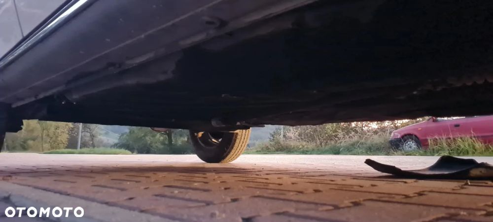Volkswagen Golf 1.1 - 26
