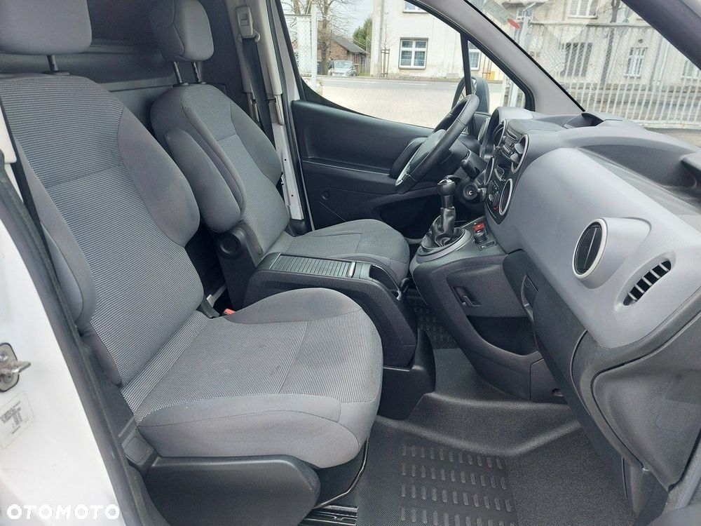 Peugeot Partner - 12