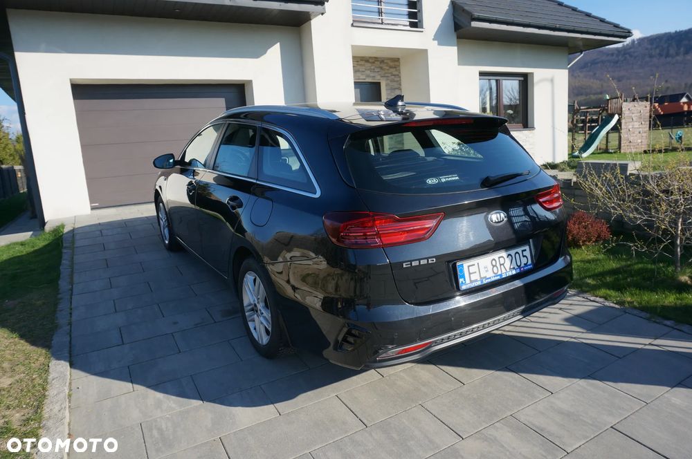 Kia Ceed 1.6 CRDi SCR L - 8