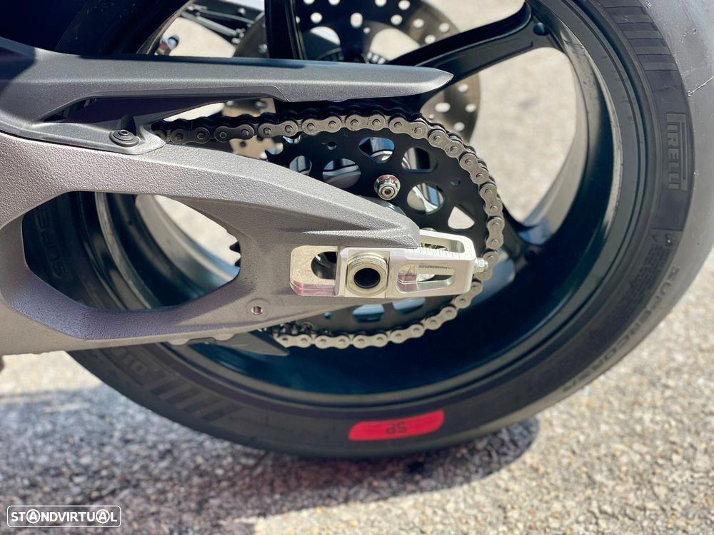 Ducati Panigale V4 S V4 S - 11