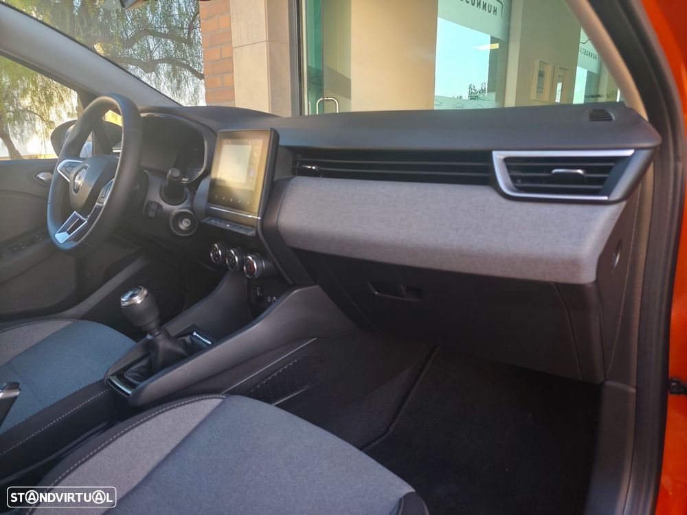 Renault Clio 1.0 TCe Evolution Bi-Fuel - 24