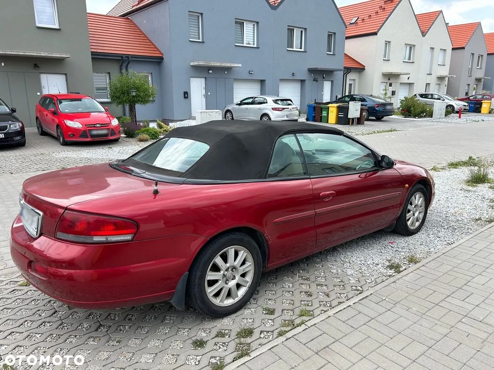 Chrysler Sebring - 6