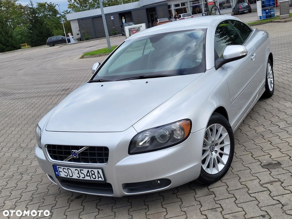 Volvo C70 2.0D Momentum - 3