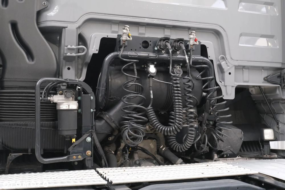 MAN TGX - 13