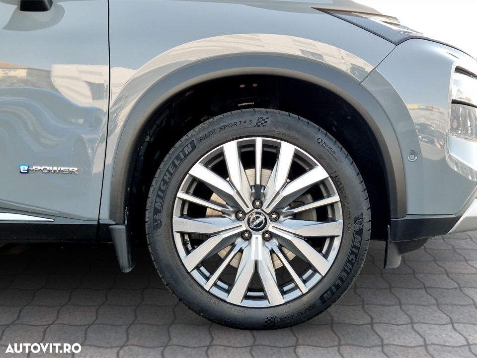Nissan X-Trail - 12