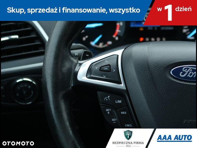 Ford Galaxy - 17