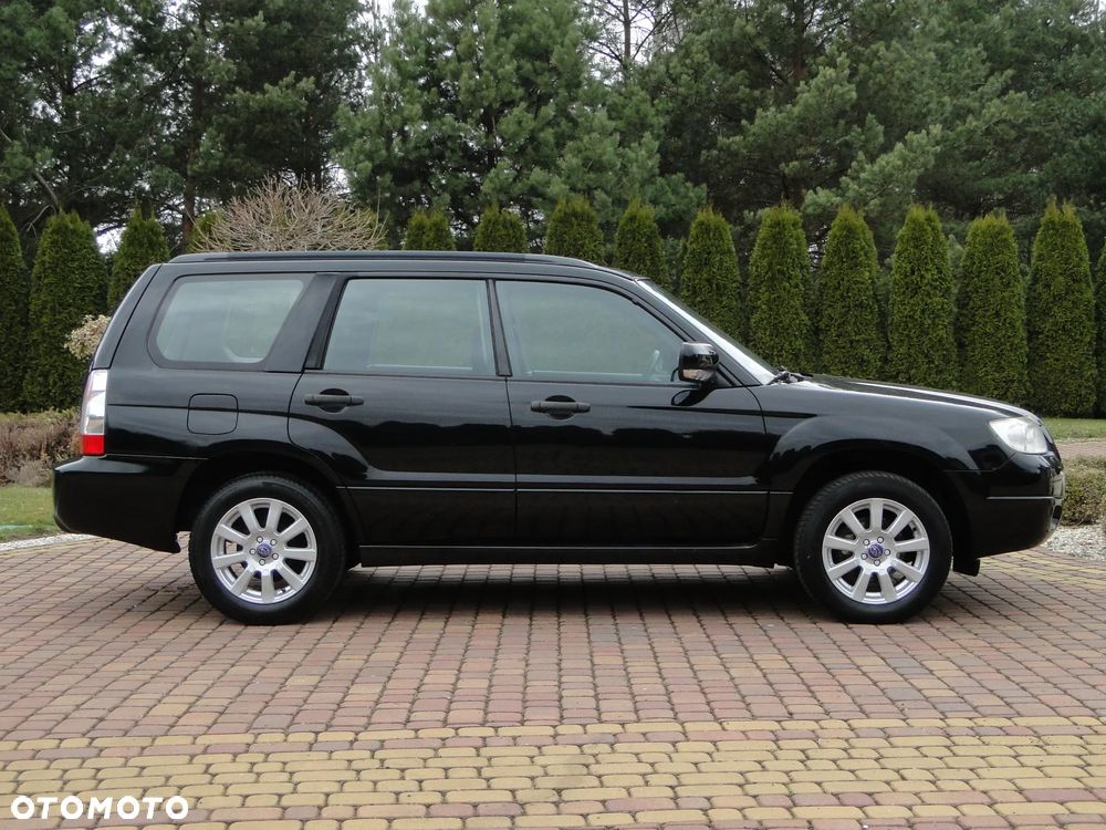 Subaru Forester 2.0 XC Celebration - 8