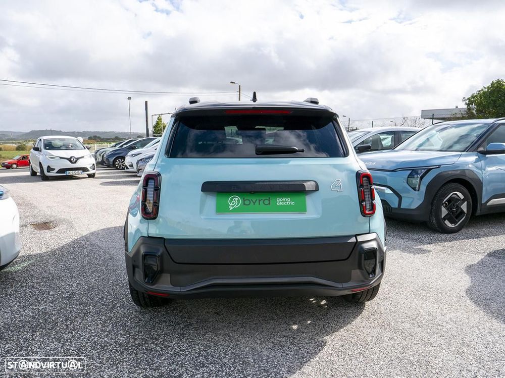 Renault 4 E-Tech 52 kWh Iconic Autonomia Conforto - 12
