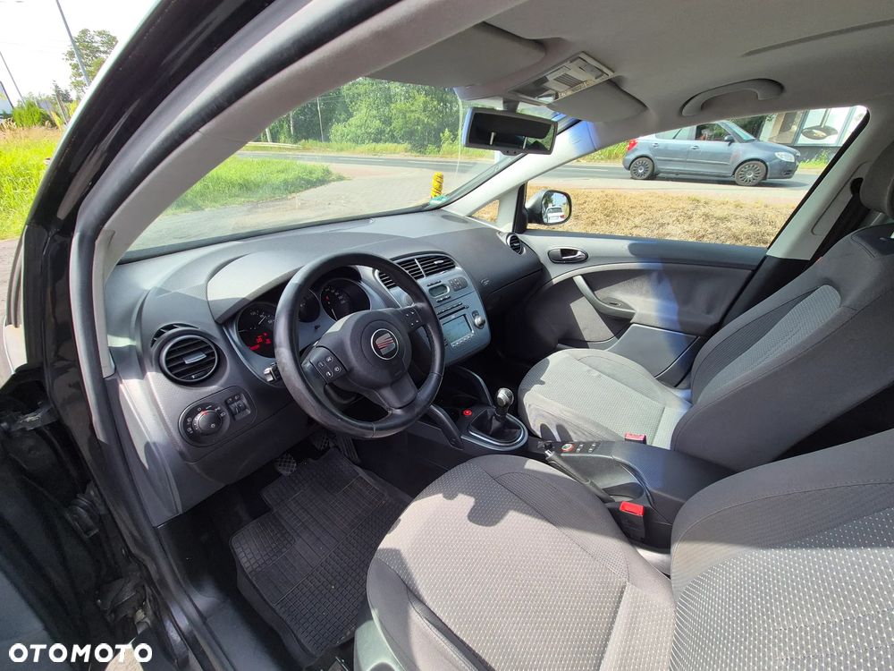 Seat Altea XL 1.6 Reference Comfort - 5