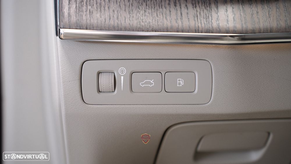 Volvo XC 90 T8 AWD Recharge Geartronic Inscription - 20