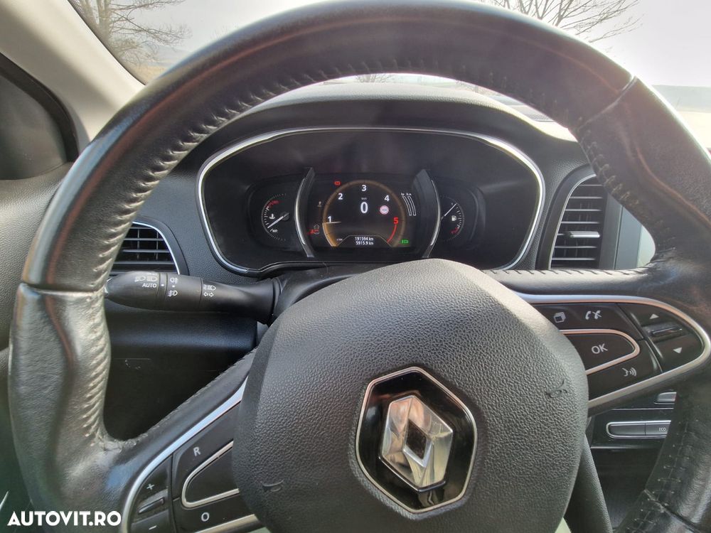 Renault Megane Blue dCi 116 Intens - 15