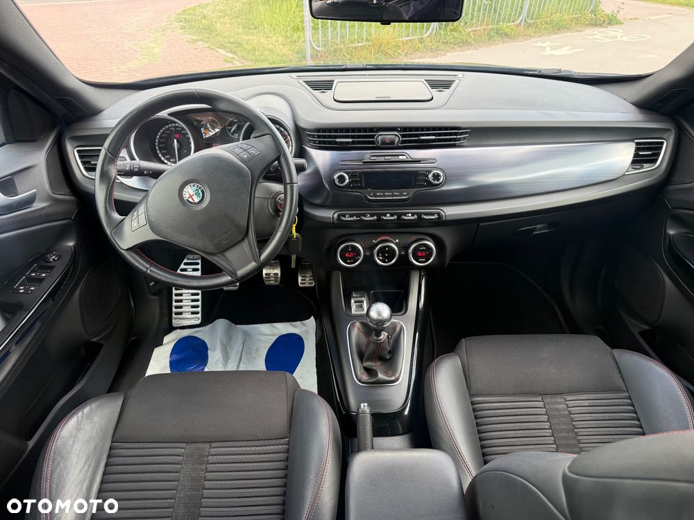 Alfa Romeo Giulietta 1.4 TB 16V Multiair Turismo - 10