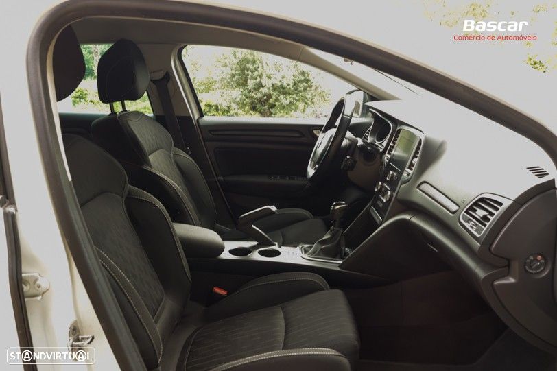 Renault Mégane Sport Tourer 1.5 Blue dCi Limited - 14